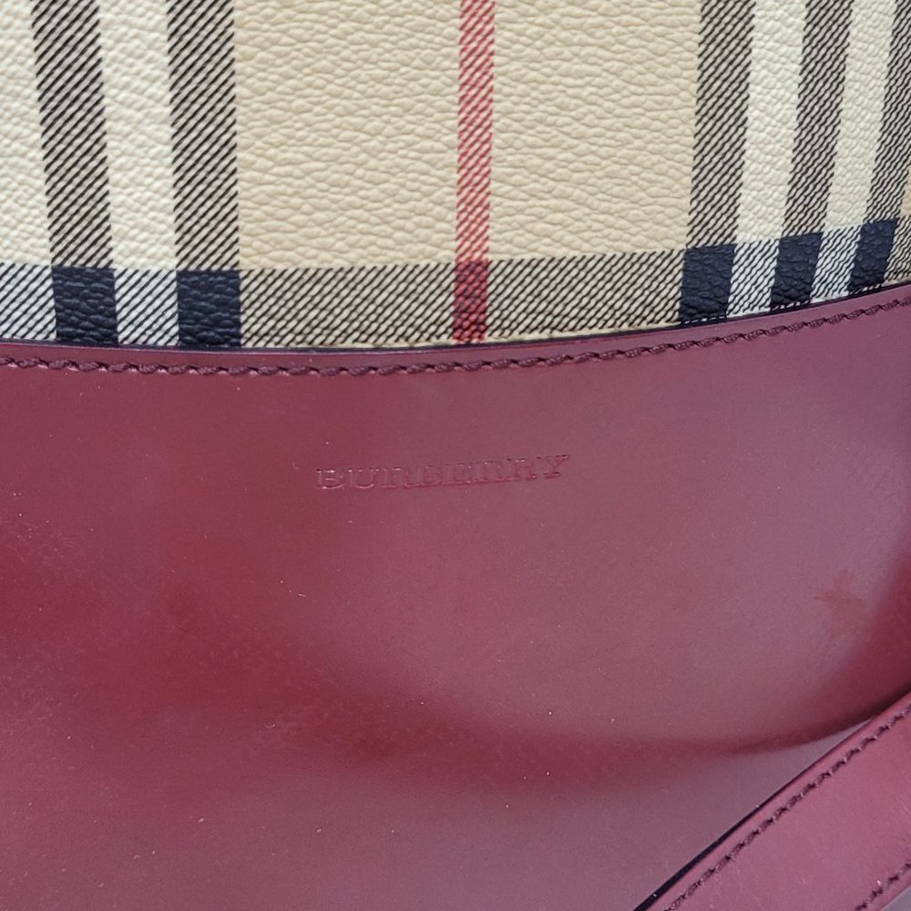 BURBERRY Haymarket Check Drawstring Bucket Shoulder Bag - Picture 7 of 16